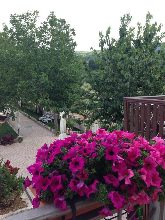 Agriturismo Capriccio Di Giove Cansano Zewnętrze zdjęcie